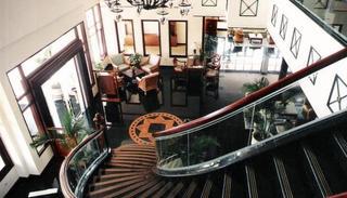 Equator Hotel Surabaya Exterior photo